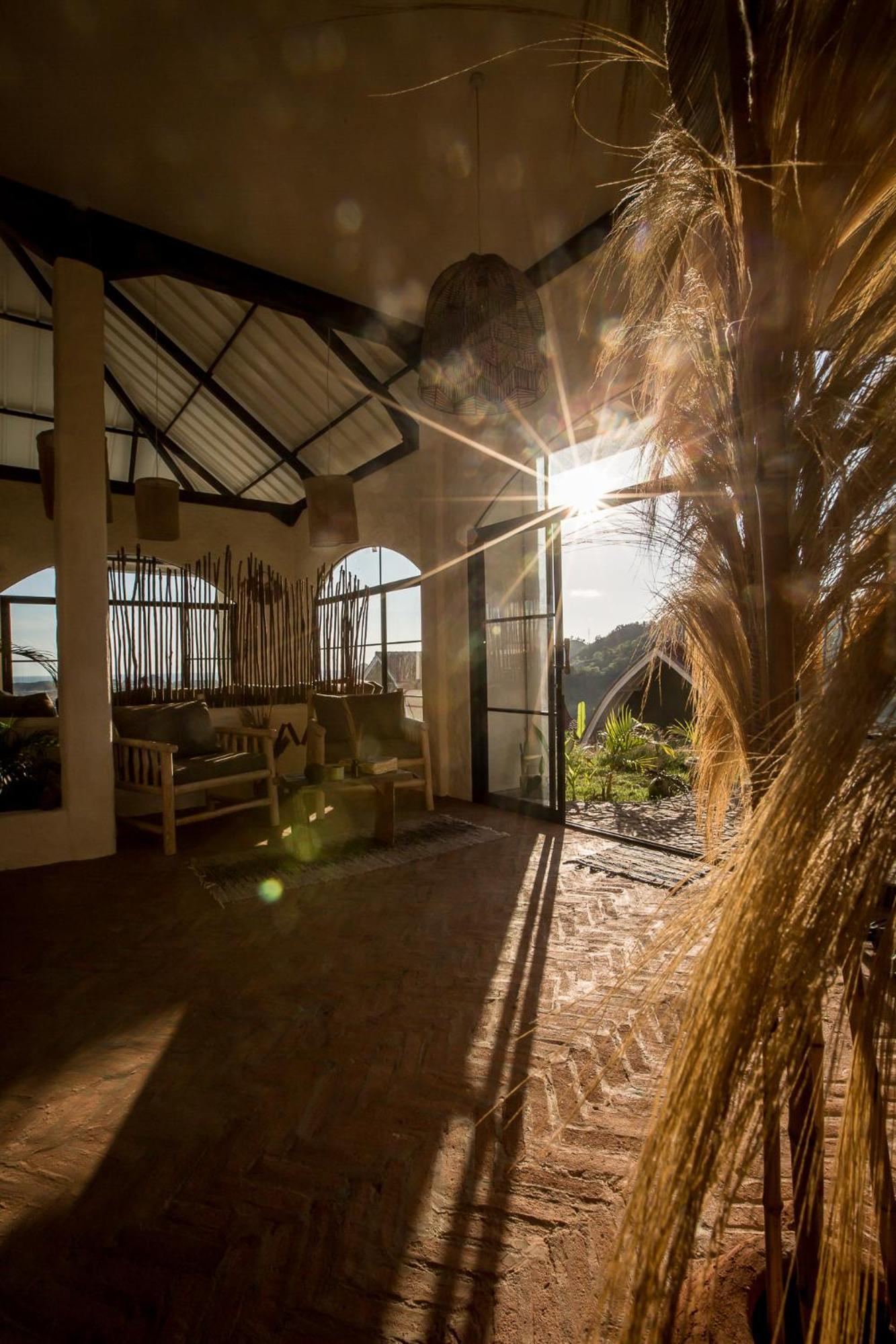 Drop In Surf Lodge Kuta  المظهر الخارجي الصورة