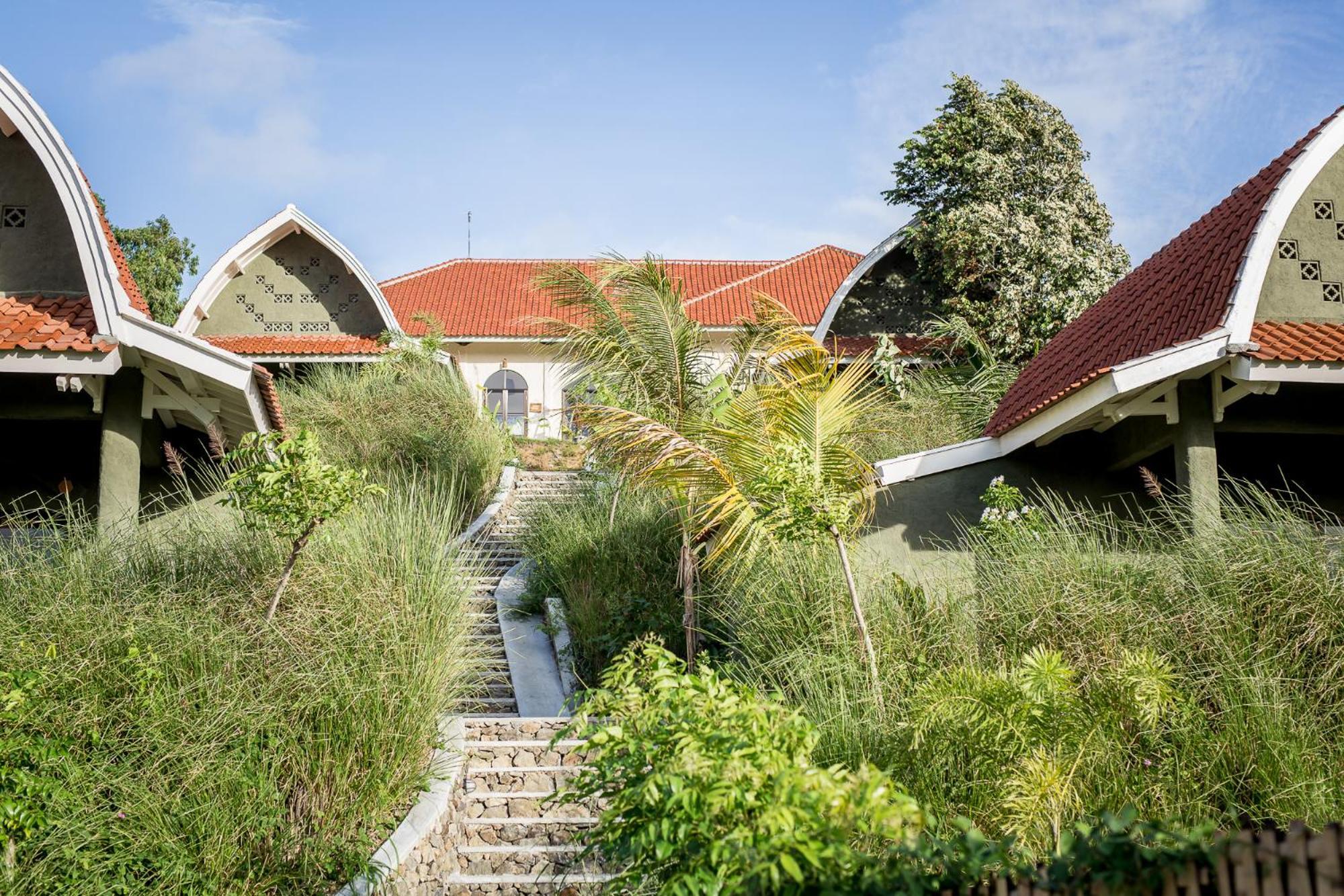 Drop In Surf Lodge Kuta  المظهر الخارجي الصورة